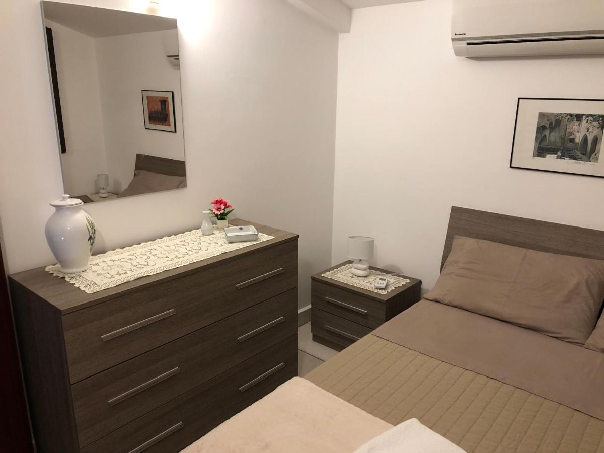 Royal Bay Apartment Чефалу Экстерьер фото